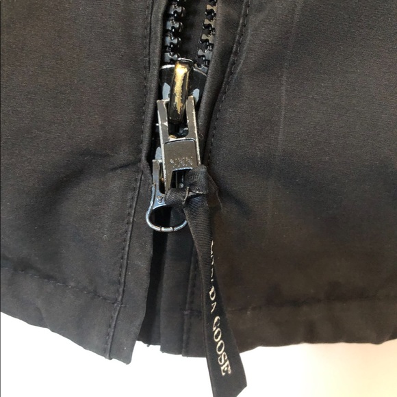 Canada Goose Whistler Parka XS - Dry Cleaned at Canada Goose with Pink Tag - Picture 7 of 9